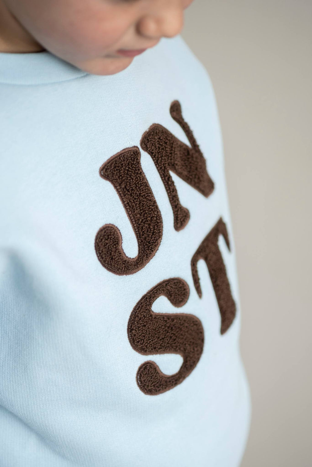 BO SWEATER