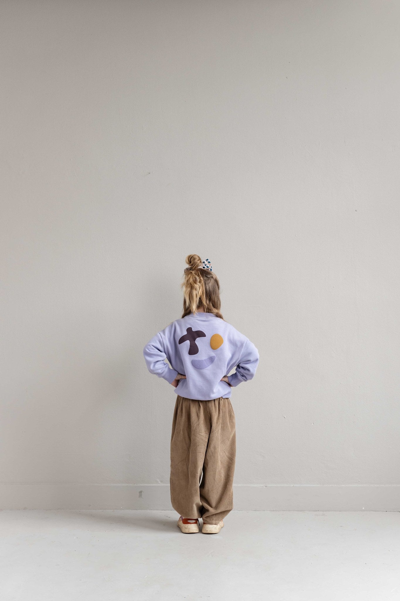 HAPPY BIRD SWEATER