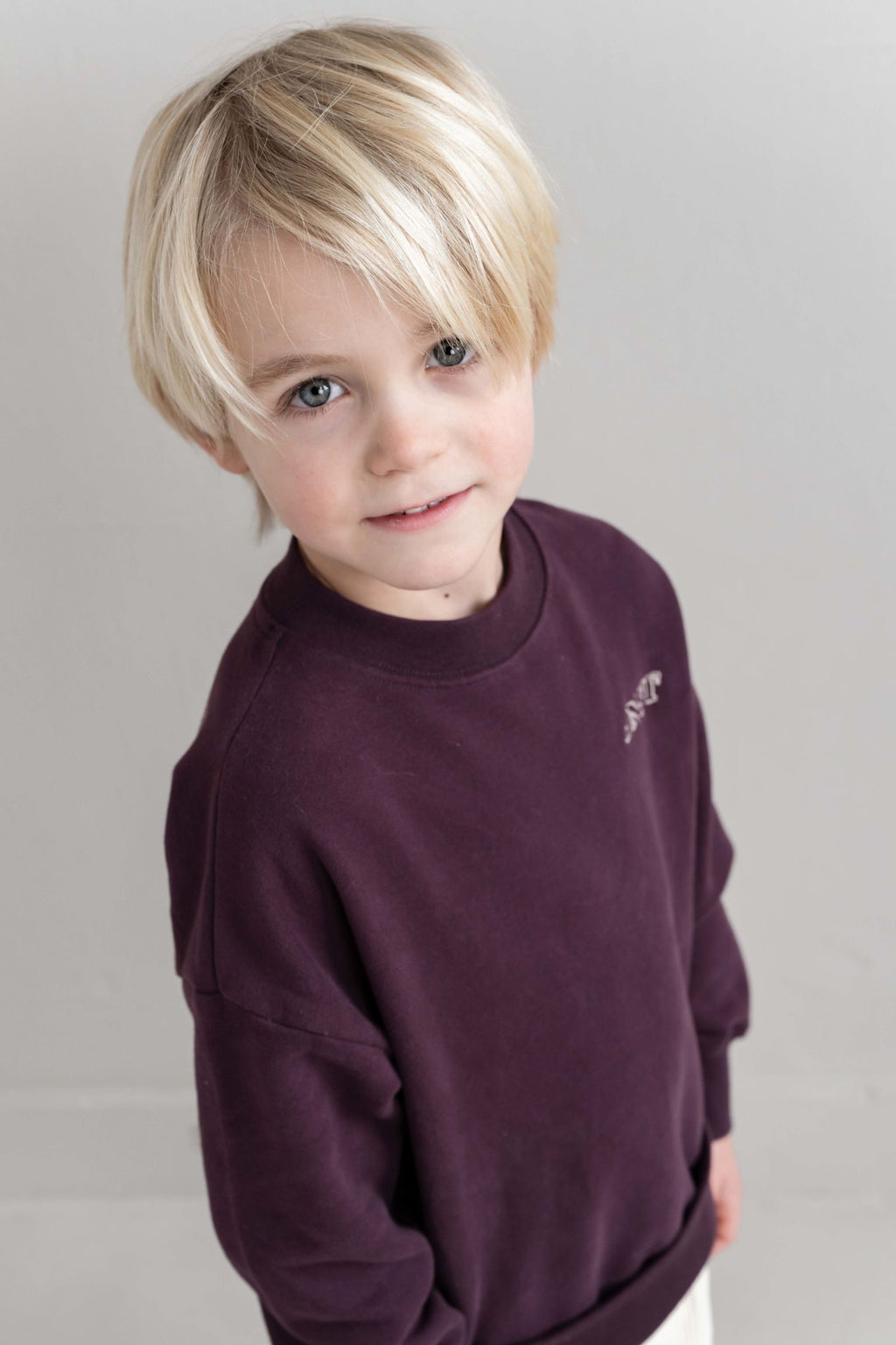 JNST SWEATER