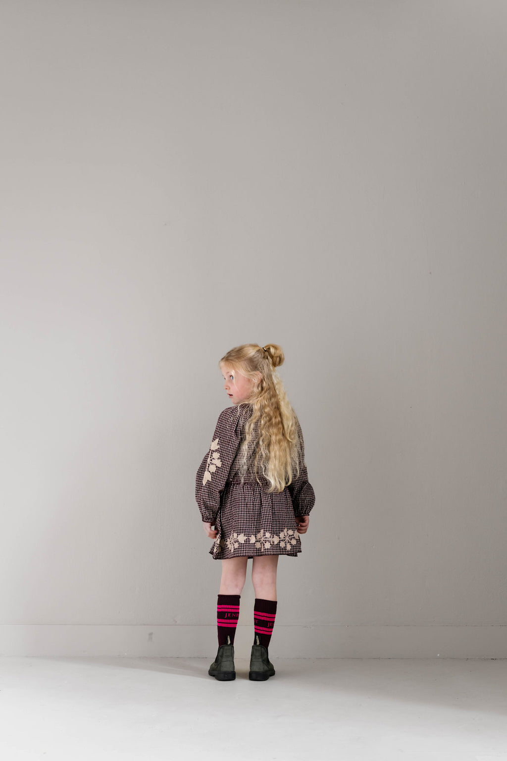 SARA SKIRT