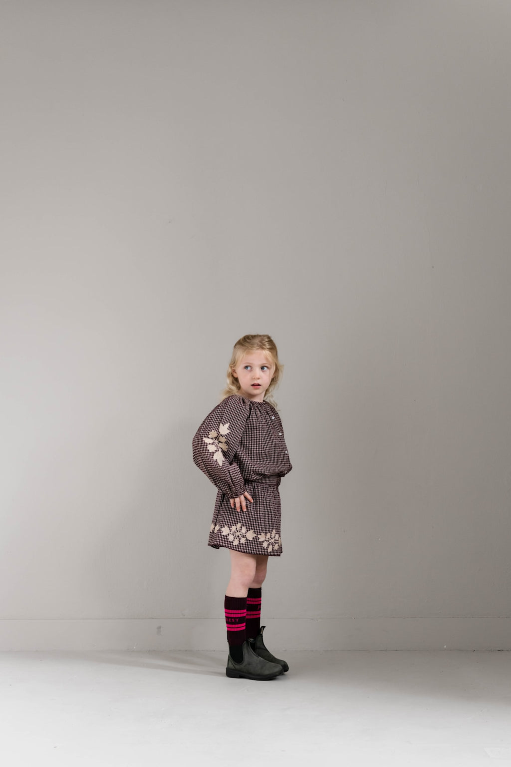 SARA SKIRT