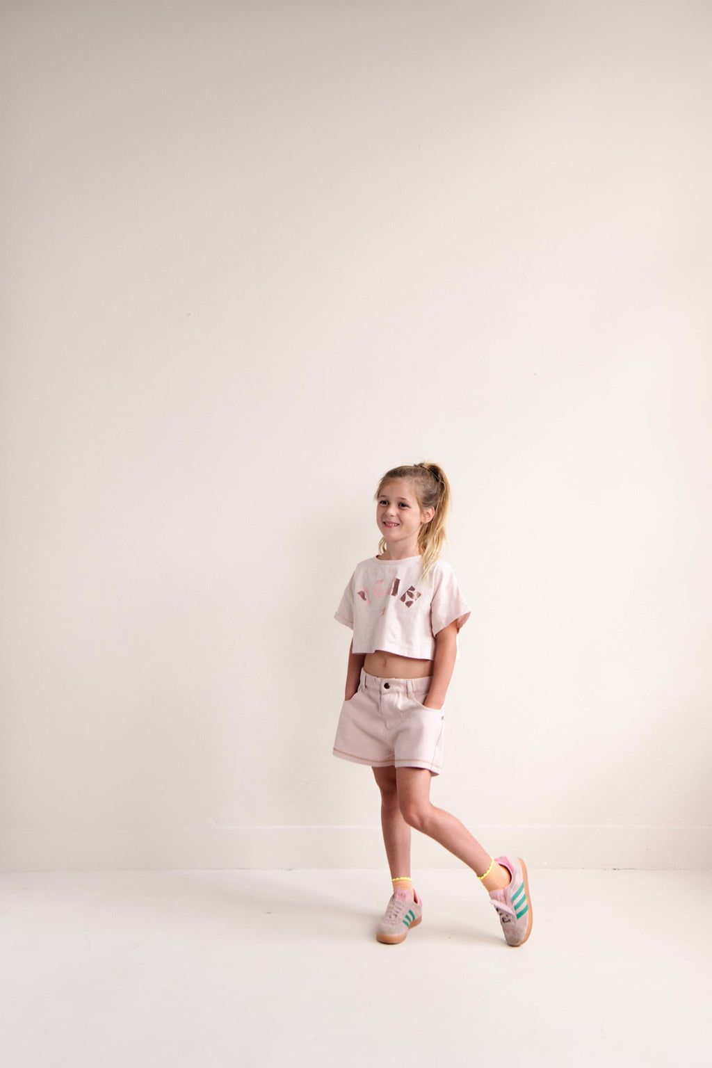 LIZZY CROPPED T-SHIRT