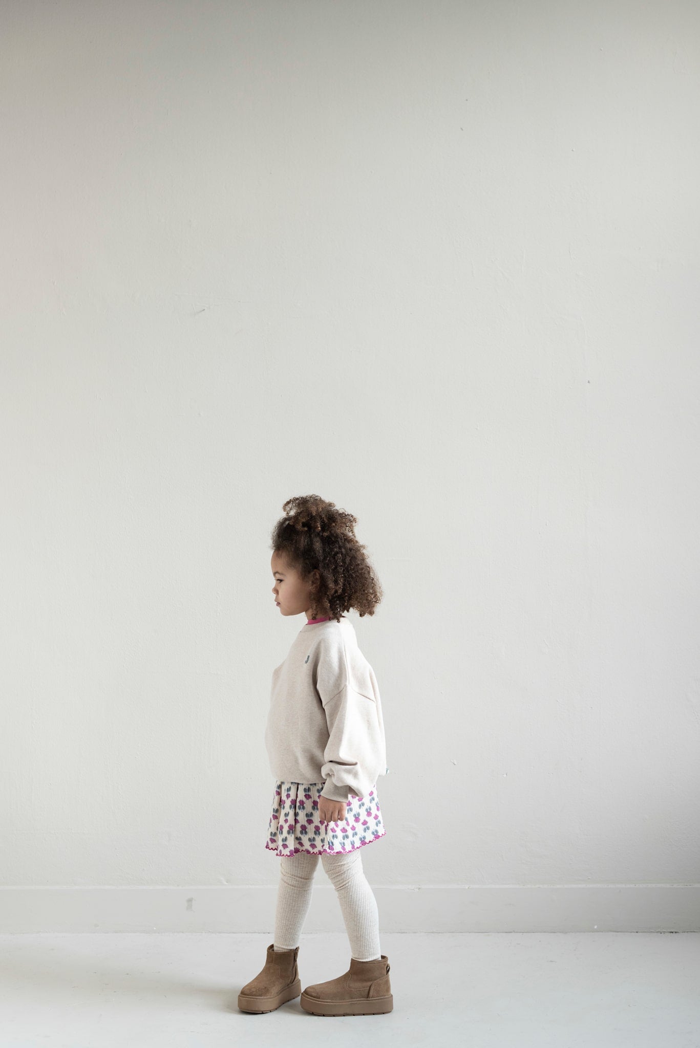 SARA SKIRT