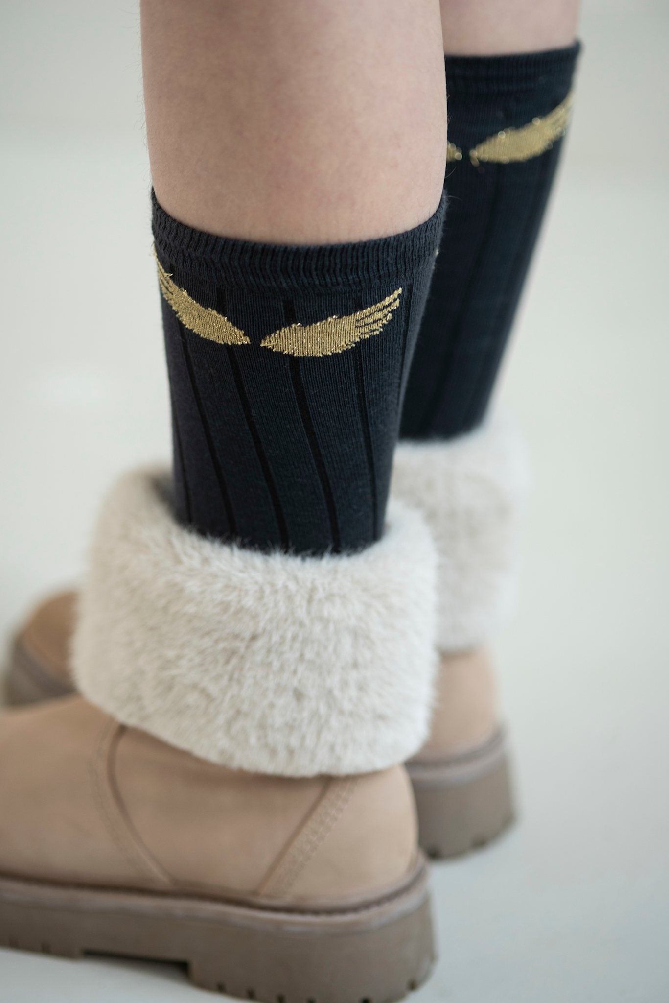 KNEE SOCKS